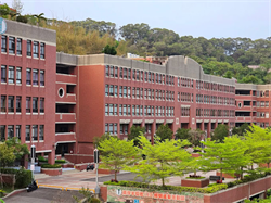 CHƯƠNG TRÌNH INTENSE ĐẠI HỌC ĐẠI DIỆP - THỰC TẬP  HƯỞNG LƯƠNG NHẬN SONG BẰNG